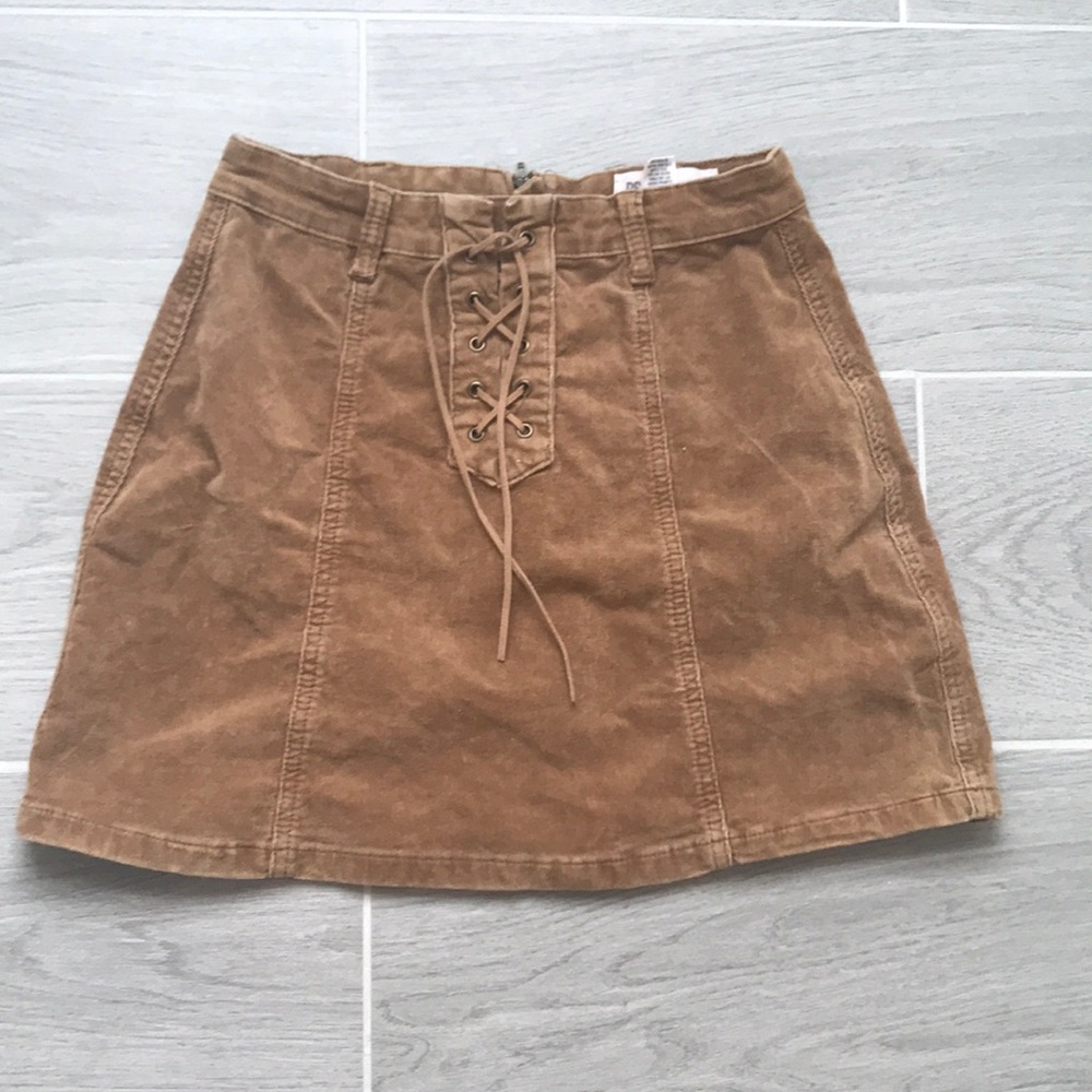 Tilly’s tan lace up skirt